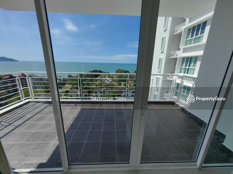 Kondominium untuk Dijual di Bayu Ferringhi Condominiums - Marcus Sim - Balcony - PropertyGuru.com.my