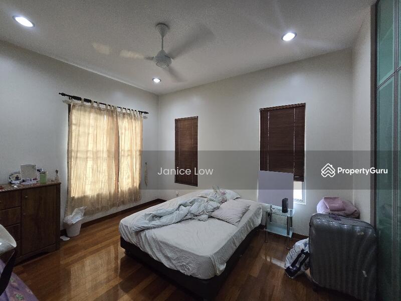 Bungalow House untuk Dijual di Bandar Botanic (Klang) - Janice Low - Bedroom - PropertyGuru.com.my