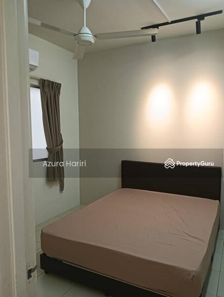 R1 Queen Bedroom