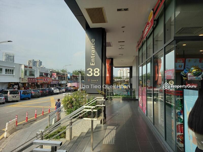 Service Residence for Sale at Seventeen Mall & Residences (Biji Living) - Liza Tieo Quek Hoon - Entrance - PropertyGuru.com.my
