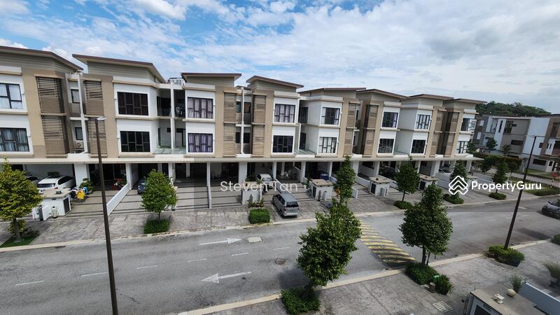 For Rent - N'Dira Townhouse