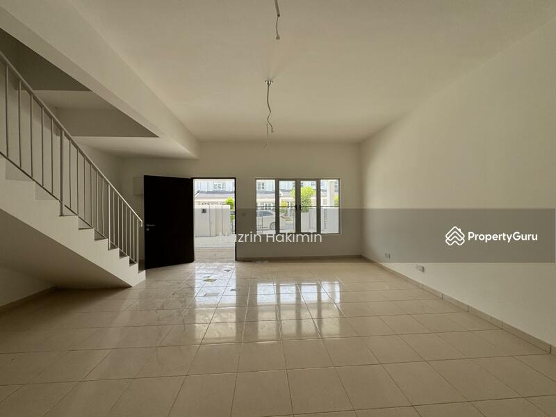 Terraced House for Sale in Sepang (Selangor) - Nazrin Hakimin - Living Room - PropertyGuru.com.my