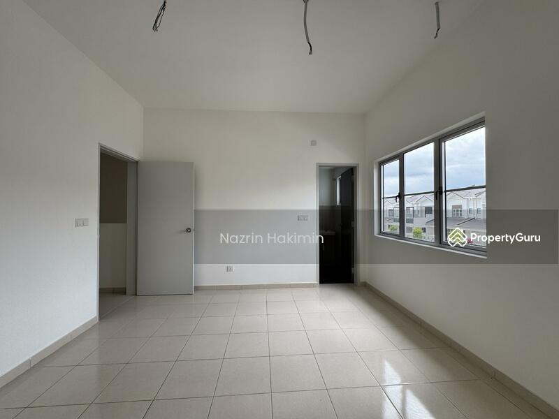Terraced House for Sale in Sepang (Selangor) - Nazrin Hakimin - Living Room - PropertyGuru.com.my