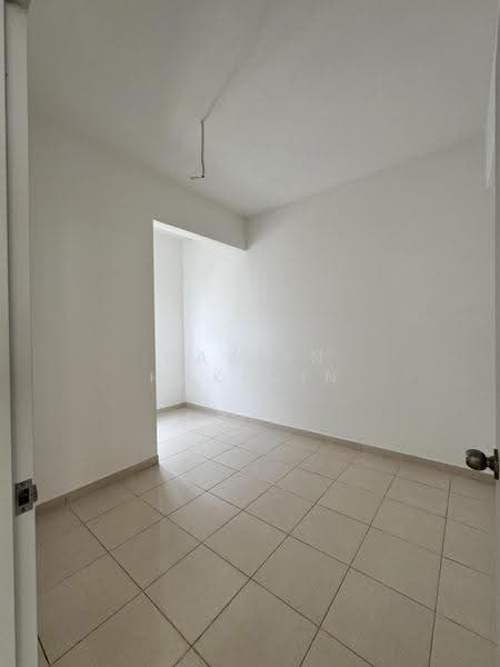 2-storey Terraced House for Sale in Bandar Nusa Rhu (Shah Alam) - Nazrin Hakimin - PropertyGuru.com.my