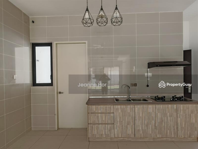 Townhouse for Sale in 16 Sierra (Puchong) - Jeanne Hor - Kitchen - PropertyGuru.com.my
