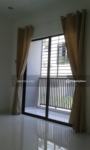 Townhouse for Sale in 16 Sierra (Puchong) - Jeanne Hor - Bedroom 1 -GF - PropertyGuru.com.my