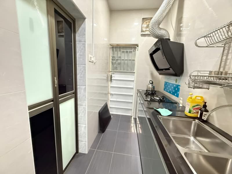 Cluster House for Sale in Nusa Duta (Iskandar Puteri (Nusajaya)) - SP Yap - Kitchen - PropertyGuru.com.my