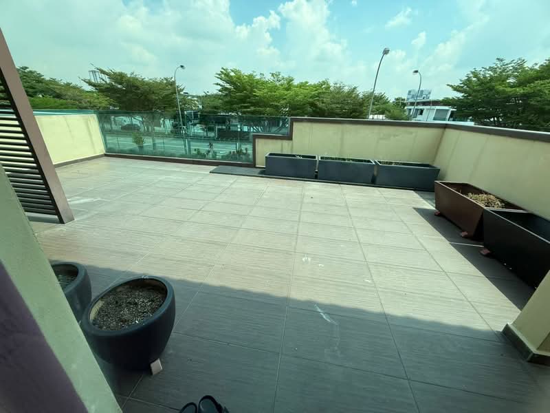Cluster House for Sale in Nusa Duta (Iskandar Puteri (Nusajaya)) - SP Yap - Balcony - PropertyGuru.com.my