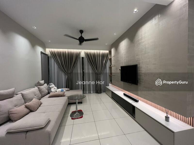 Townhouse for Sale in 16 Sierra (Puchong) - Jeanne Hor - Living Room - PropertyGuru.com.my