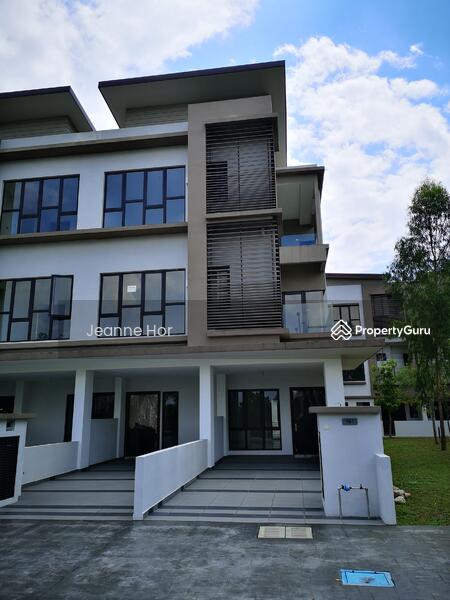 Townhouse for Sale in 16 Sierra (Puchong) - Jeanne Hor - Exterior - PropertyGuru.com.my