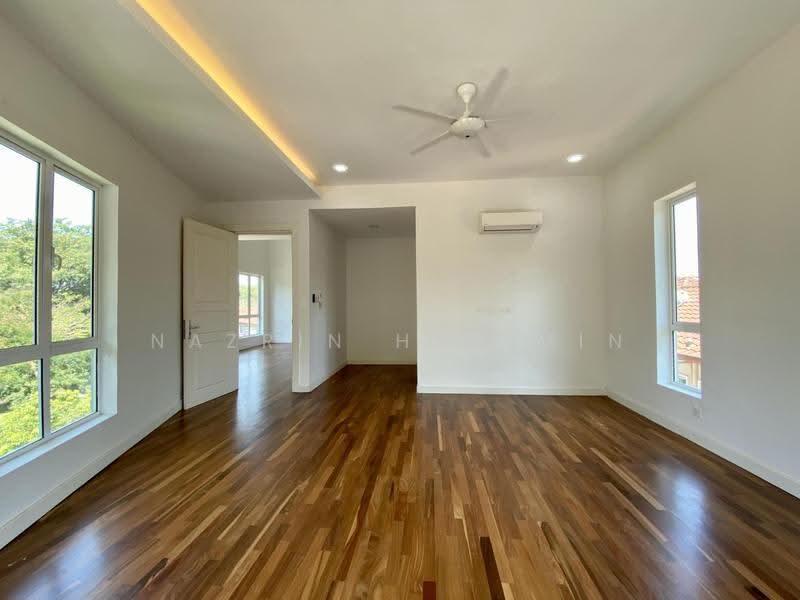 Bungalow House untuk Dijual di Petaling Jaya (Selangor) - Nazrin Hakimin - Living Room - PropertyGuru.com.my