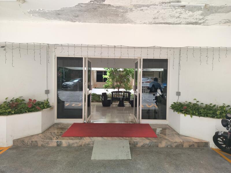 Entrance 