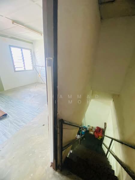 2-storey Terraced House for Sale in Batu Caves (Selangor) - Muhammad Nazli Mohd Amin - Stairs - PropertyGuru.com.my
