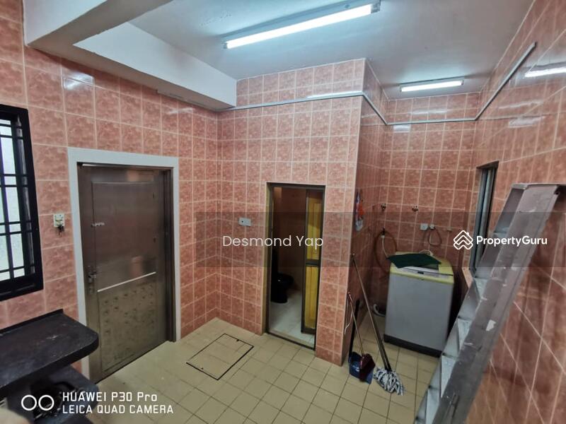 2-storey Terraced House for Sale in Taman Setia Indah (Tebrau) - Desmond Yap - Kitchen - PropertyGuru.com.my