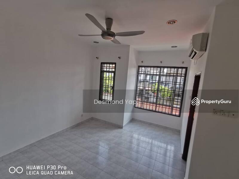 2-storey Terraced House for Sale in Taman Setia Indah (Tebrau) - Desmond Yap - Living Room - PropertyGuru.com.my