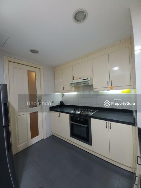 CLOSED Kitchen