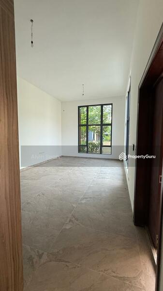 Bungalow for Sale in Forest City (Gelang Patah) - Alvin Seah - Living Room - PropertyGuru.com.my