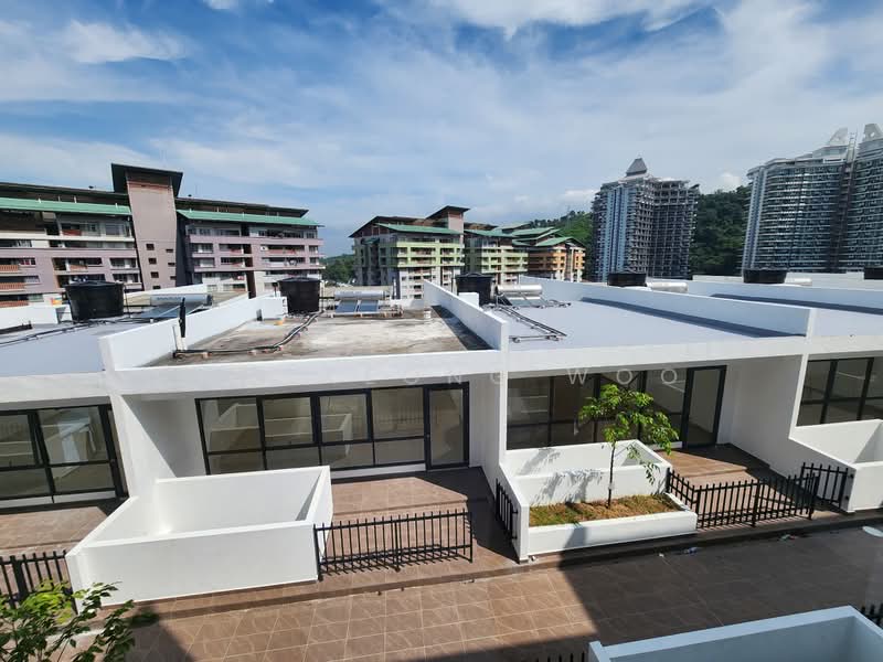 Rumah Teres 4-Tingkat untuk Dijual di Damansara Perdana (Selangor) - Kin Keong Woo - View - PropertyGuru.com.my