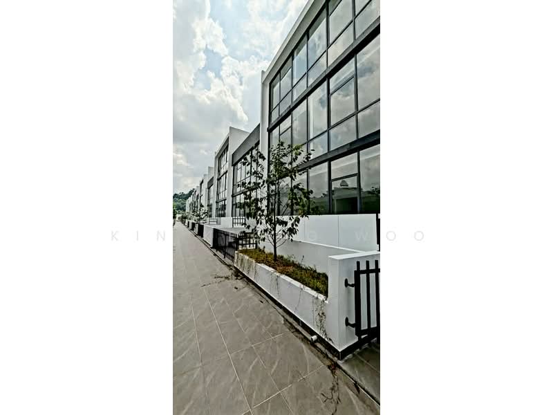 Rumah Teres 4-Tingkat untuk Dijual di Damansara Perdana (Selangor) - Kin Keong Woo - Exterior - PropertyGuru.com.my