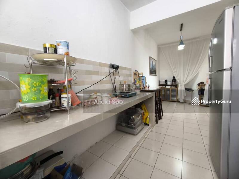 Condominium for Sale at D'Rimba - Alicia Soo - Kitchen - PropertyGuru.com.my