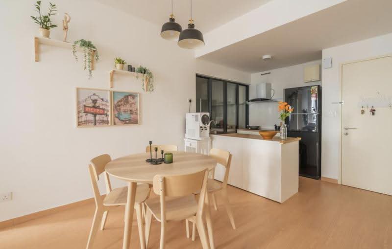 Kediaman Servis untuk Dijual di Skyluxe On The Park Bukit Jalil - Leon Yap - Dining Room - PropertyGuru.com.my