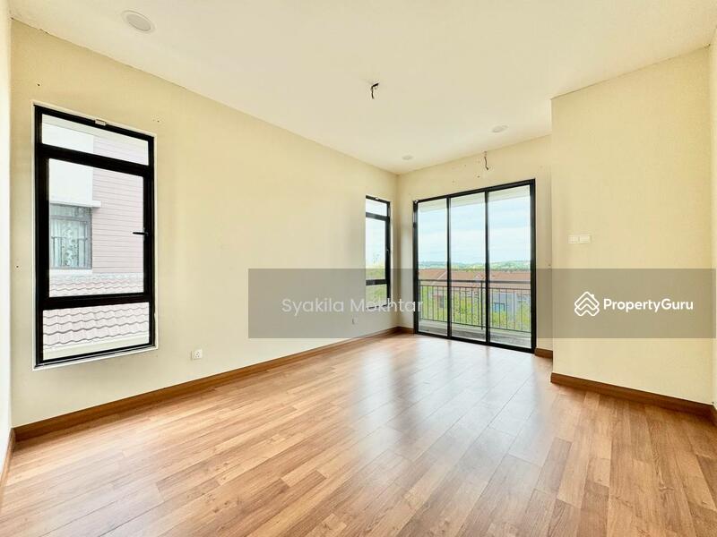 Semi-Detached House for Sale in Puncak Bestari (Puncak Alam) - Syakila Mokhtar - Living Room - PropertyGuru.com.my