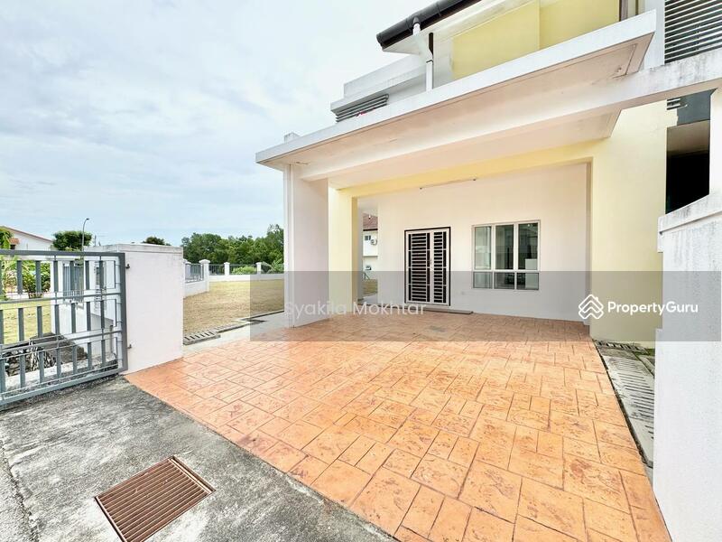 2-storey Terraced House for Sale in Puncak Bestari (Puncak Alam) - Syakila Mokhtar - Exterior - PropertyGuru.com.my