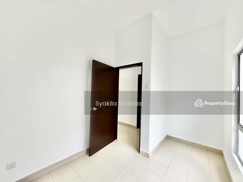 2-storey Terraced House for Sale in Puncak Bestari (Puncak Alam) - Syakila Mokhtar - Bedroom - PropertyGuru.com.my