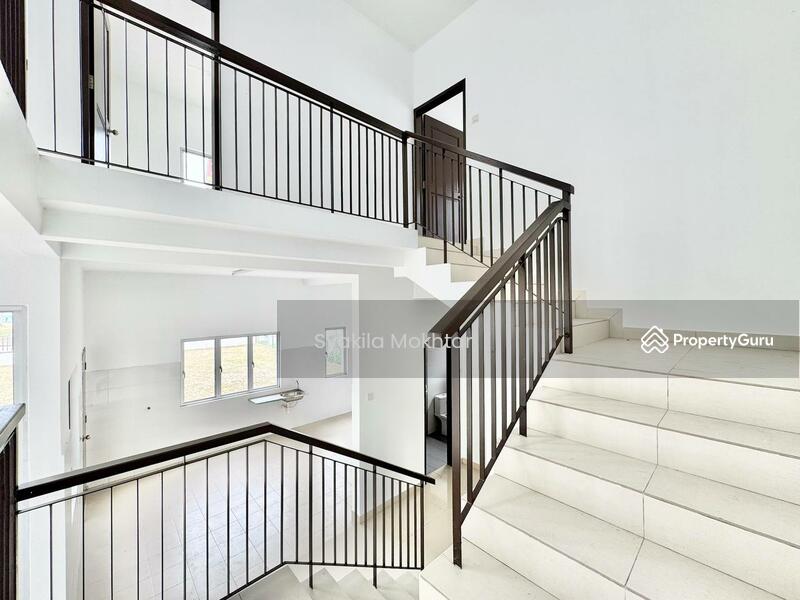2-storey Terraced House for Sale in Puncak Bestari (Puncak Alam) - Syakila Mokhtar - Stairs - PropertyGuru.com.my