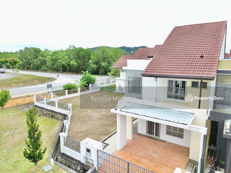 2-storey Terraced House for Sale in Puncak Bestari (Puncak Alam) - Syakila Mokhtar - Exterior - PropertyGuru.com.my