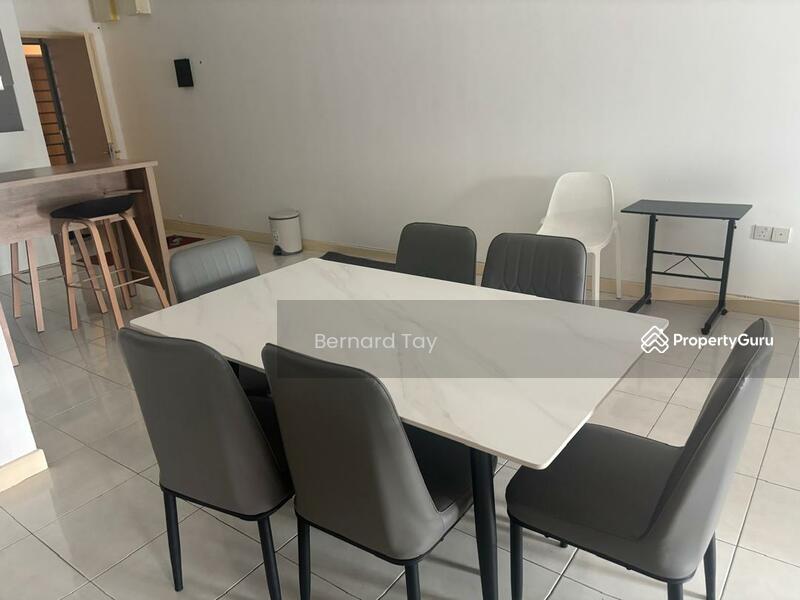 Kediaman Servis untuk Disewa di Metropolitan Square Service Residence - Bernard Tay - Dining Room - PropertyGuru.com.my
