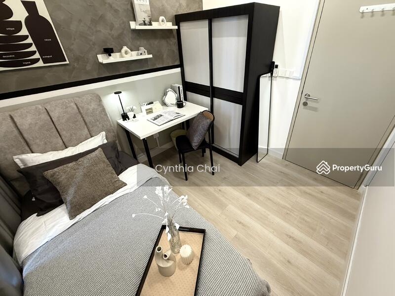 SINGLE Bedroom