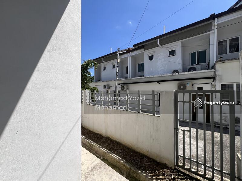 For Rent - Laman Azalea