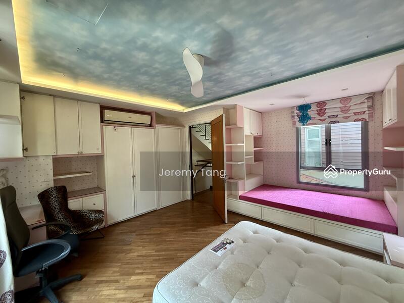 For Sale - Sri Bukit Persekutuan
