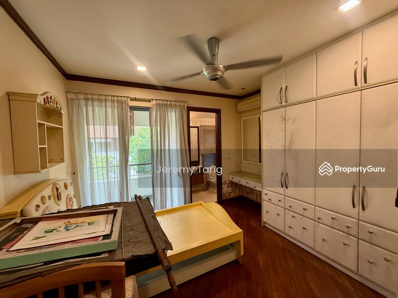 For Sale - Sri Bukit Persekutuan