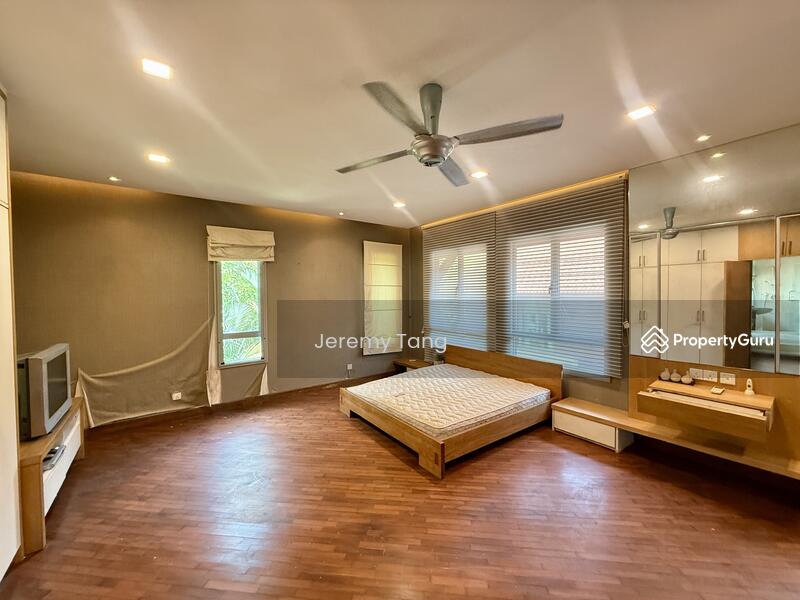 For Sale - Sri Bukit Persekutuan