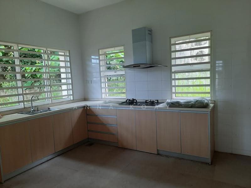 Semi-Detached House for Sale in Permai Jaya (Tanjung Bungah) - Anna Koay - Kitchen - PropertyGuru.com.my