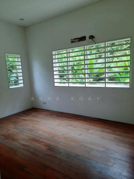Semi-Detached House for Sale in Permai Jaya (Tanjung Bungah) - Anna Koay - Bedroom - PropertyGuru.com.my