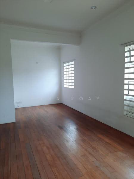Semi-Detached House for Sale in Permai Jaya (Tanjung Bungah) - Anna Koay - Bedroom - PropertyGuru.com.my