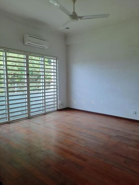 Semi-Detached House for Sale in Permai Jaya (Tanjung Bungah) - Anna Koay - Bedroom - PropertyGuru.com.my