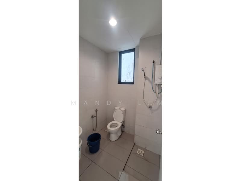 Kondominium untuk Dijual di Serin Residency - Mandy Lim - Bathroom - PropertyGuru.com.my