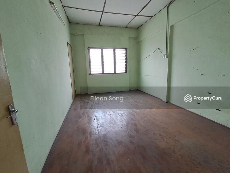 1st Floor Room 2