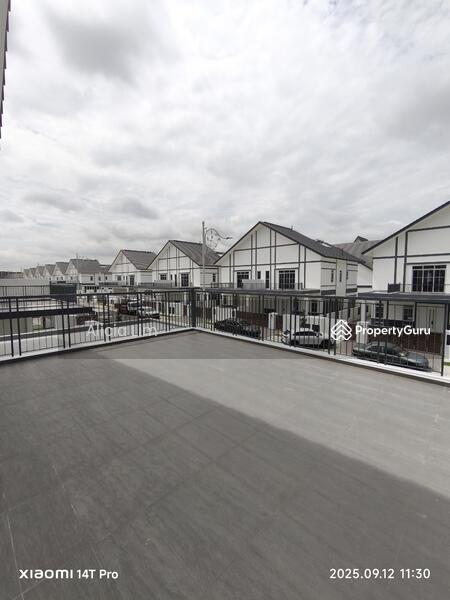 Master Balcony 