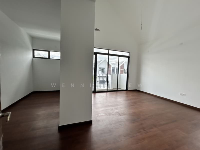 Rumah Berkembar untuk Dijual di Elmina (Shah Alam) - Wennie Liew - Living Room - PropertyGuru.com.my
