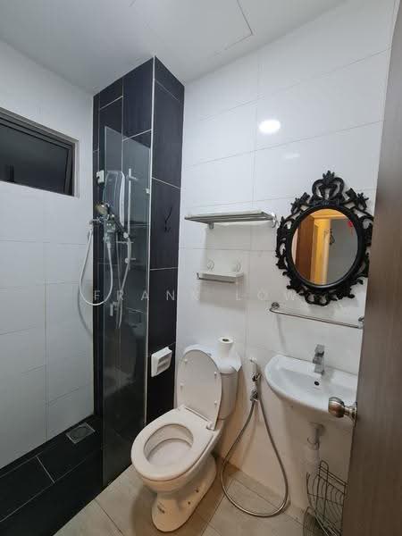 Kediaman Servis untuk Disewa di Seasons Garden Residences - Frank Low - Bathroom - PropertyGuru.com.my
