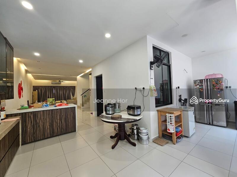 2-storey Terraced House for Sale in 16 Sierra (Puchong) - Jeanne Hor - Kitchen - PropertyGuru.com.my