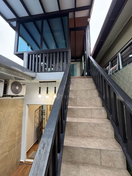 Semi-Detached House for Sale in Rasah Kemayan (Seremban 2) - Ong Jia Hui - Stairs - PropertyGuru.com.my