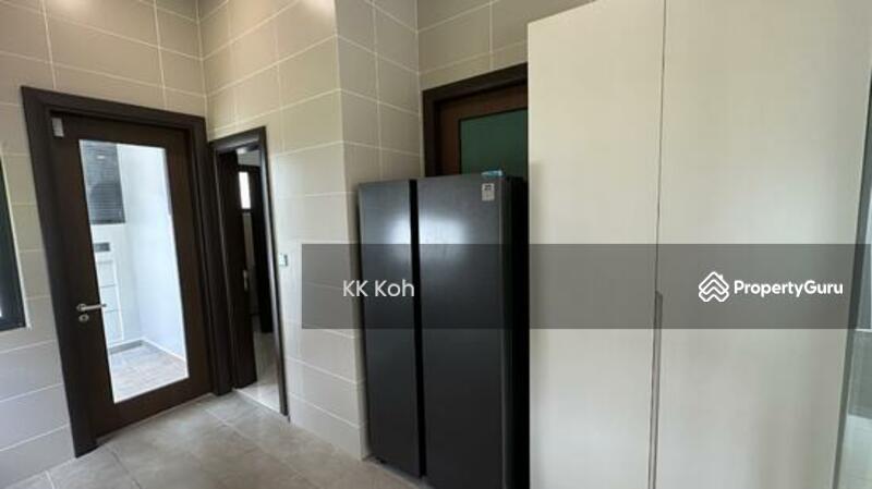 Estuari Gardens untuk Untuk Dijual - RM 1,850,000, Mac 2026 - Kitchen - PropertyGuru.com.my