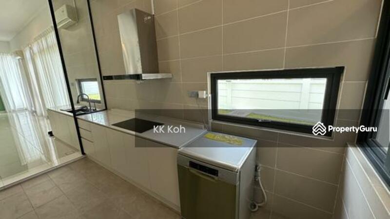 Estuari Gardens untuk Untuk Dijual - RM 1,850,000, Mac 2026 - Kitchen - PropertyGuru.com.my