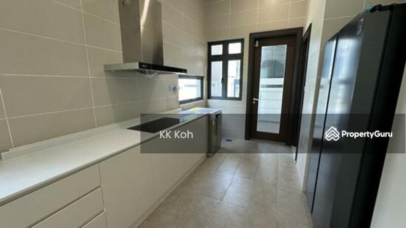 Estuari Gardens untuk Untuk Dijual - RM 1,850,000, Mac 2026 - Kitchen - PropertyGuru.com.my